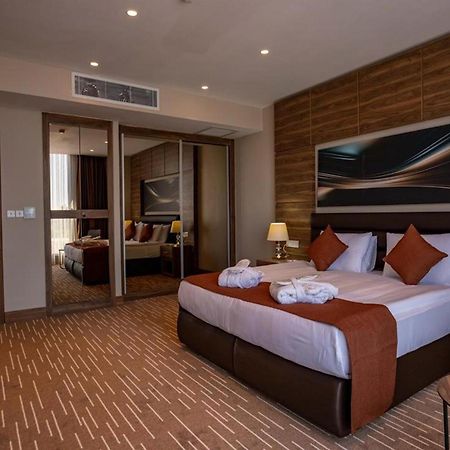 Ekor Elegance Hotel Фамагуста Екстериор снимка