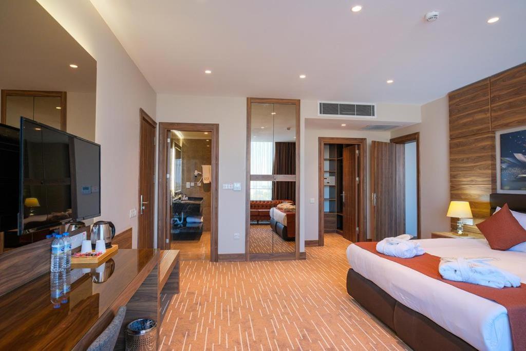 Ekor Elegance Hotel Фамагуста Екстериор снимка