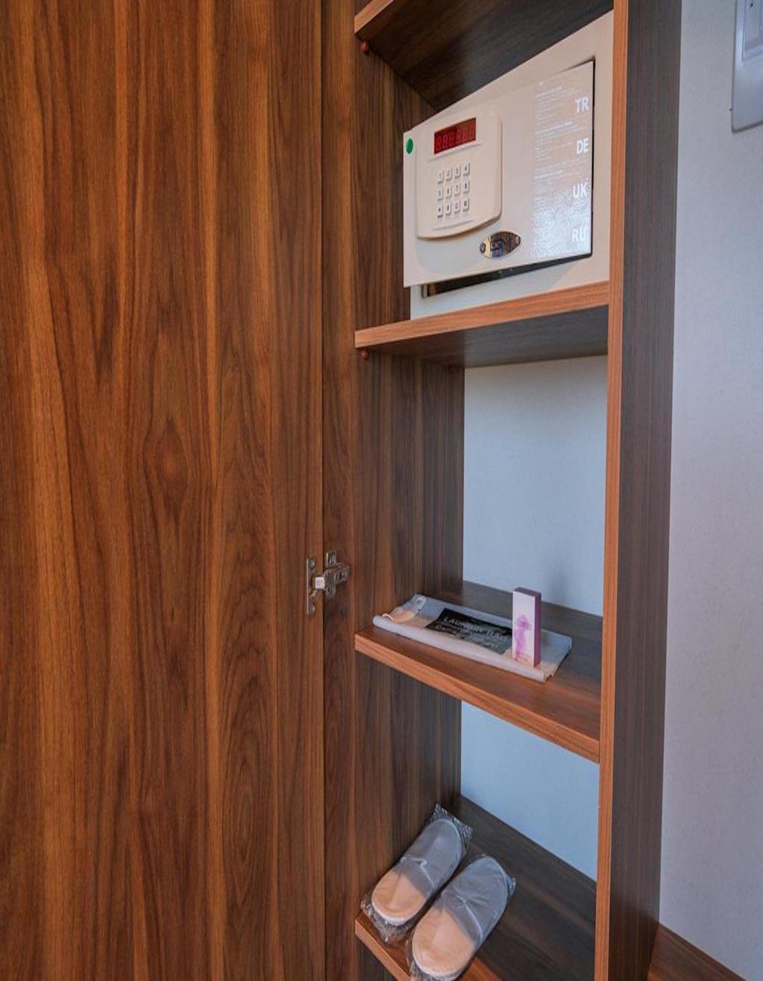 Ekor Elegance Hotel Фамагуста Екстериор снимка