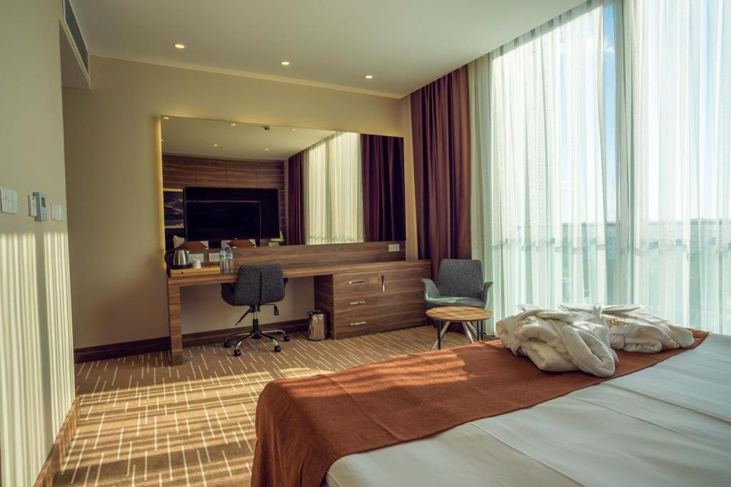 Ekor Elegance Hotel Фамагуста Екстериор снимка